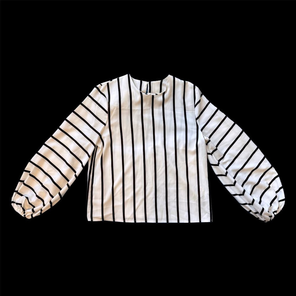 SHEIN Vertical Stripe Balloon Sleeve Blouse | Medium | Black/White